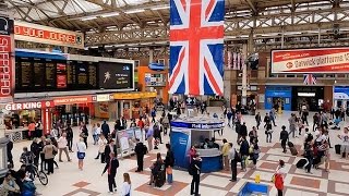 A Walk Through The London Victoria Station London England [upl. by Aissenav]